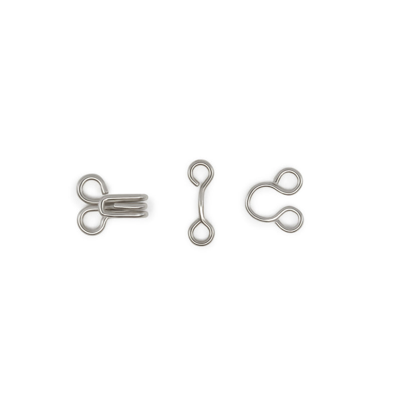Chargez l'image dans la visionneuse de la galerie, 90-0-65|Dritz Hooks & Eyes, 14 pc, Nickel, Size 0