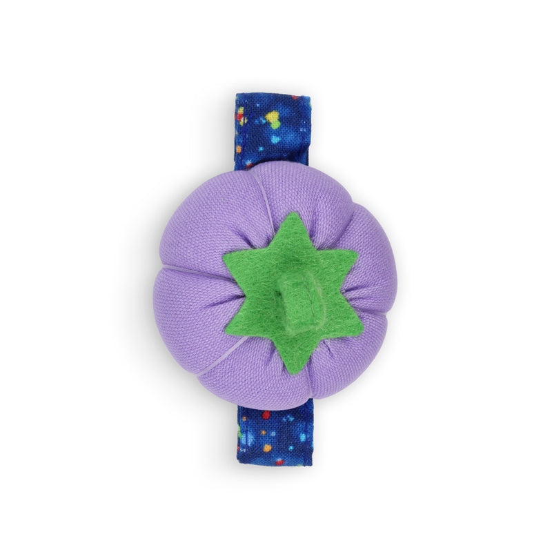 Chargez l'image dans la visionneuse de la galerie, 735|Dritz Wrist Tomato Pin Cushion with Adjustable Strap, Assorted Colors