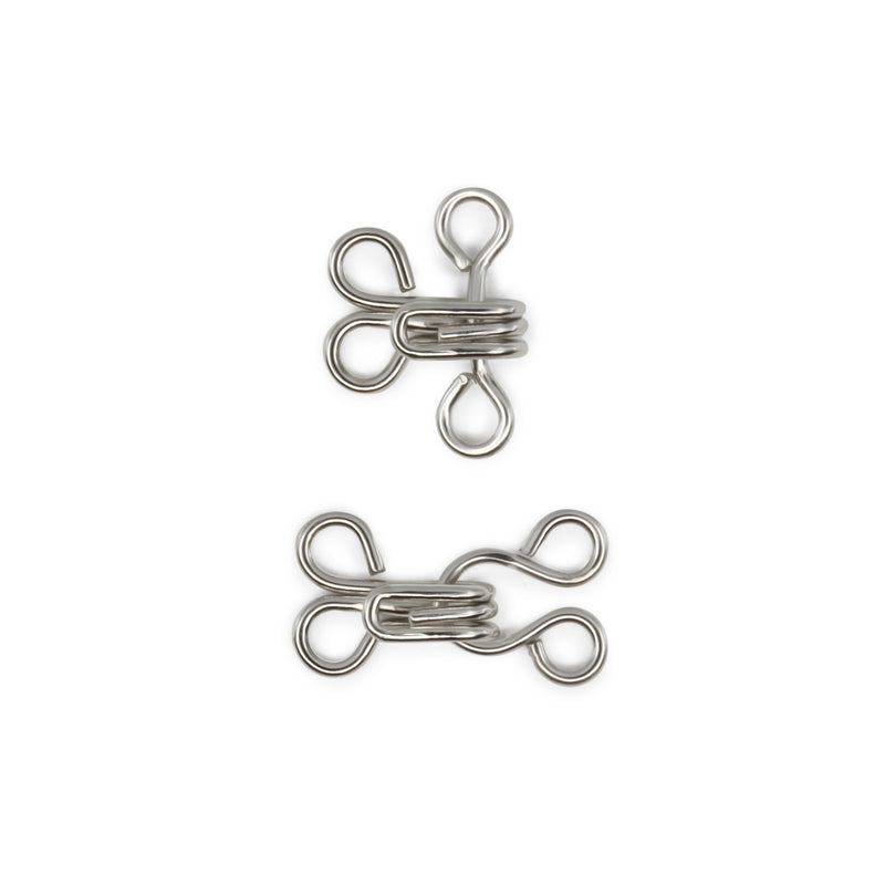 Chargez l'image dans la visionneuse de la galerie, 90-1-65|Dritz Hooks & Eyes, 14 pc, Nickel, Size 1