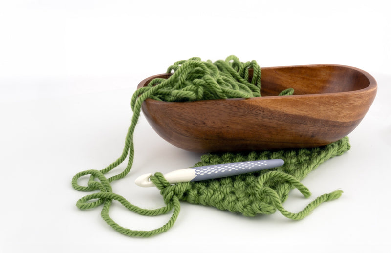 Chargez l'image dans la visionneuse de la galerie, 57211|Prym Ergonomic Crochet Hook, US Q (16mm)