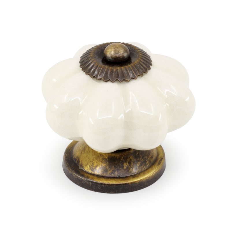 Chargez l'image dans la visionneuse de la galerie, 47016|Dritz Ceramic Scallop Knob, Cream