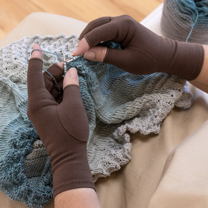 Chargez l'image dans la visionneuse de la galerie, 82309|Dritz Crafters Comfort Glove, Medium
