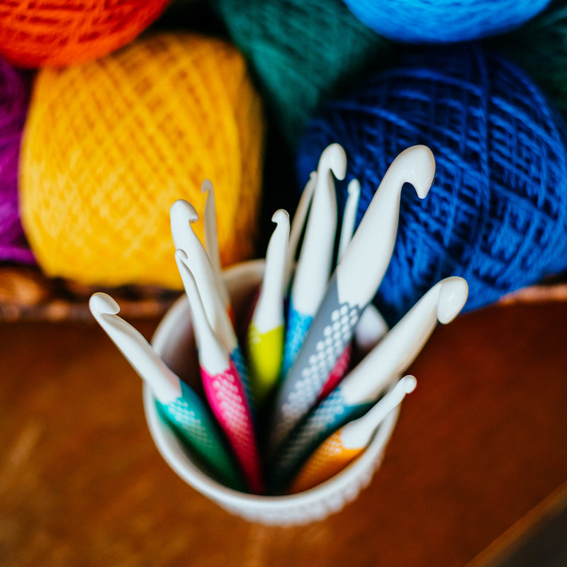 Chargez l'image dans la visionneuse de la galerie, 57210|Prym Ergonomic Crochet Hook, US P (15mm)