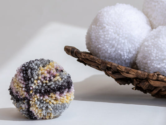 2-in-1 Pompom Maker: Making the Perfect Pompom