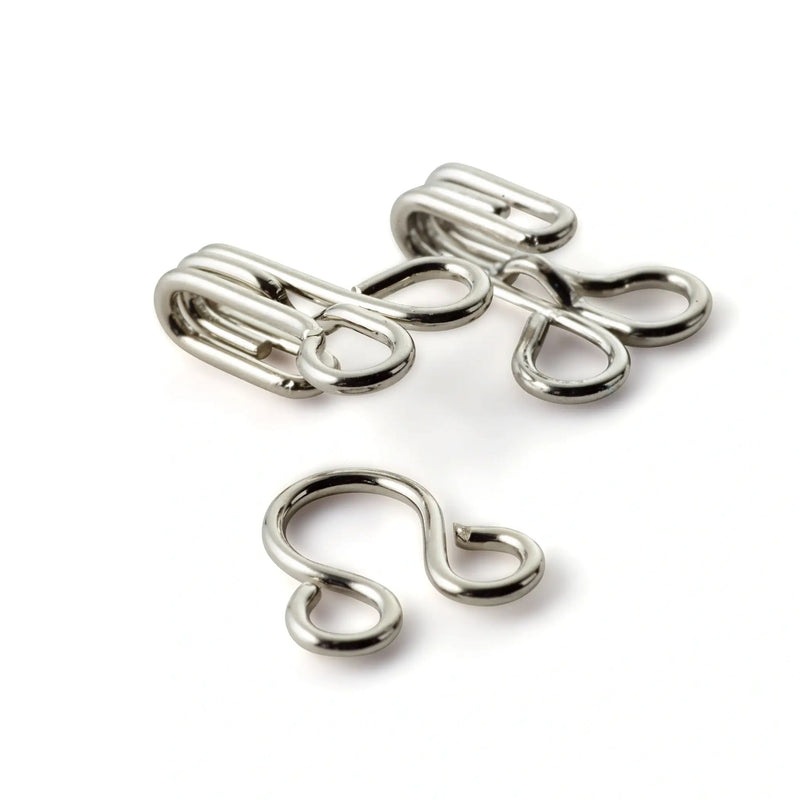 Chargez l'image dans la visionneuse de la galerie, 263845| Hooks and Eyes brass 2 silver col