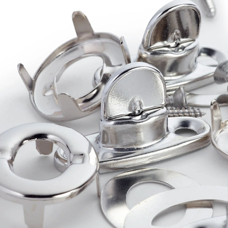 Chargez l'image dans la visionneuse de la galerie, 545510| Turn Clasps with screws brass silver col 33 mm