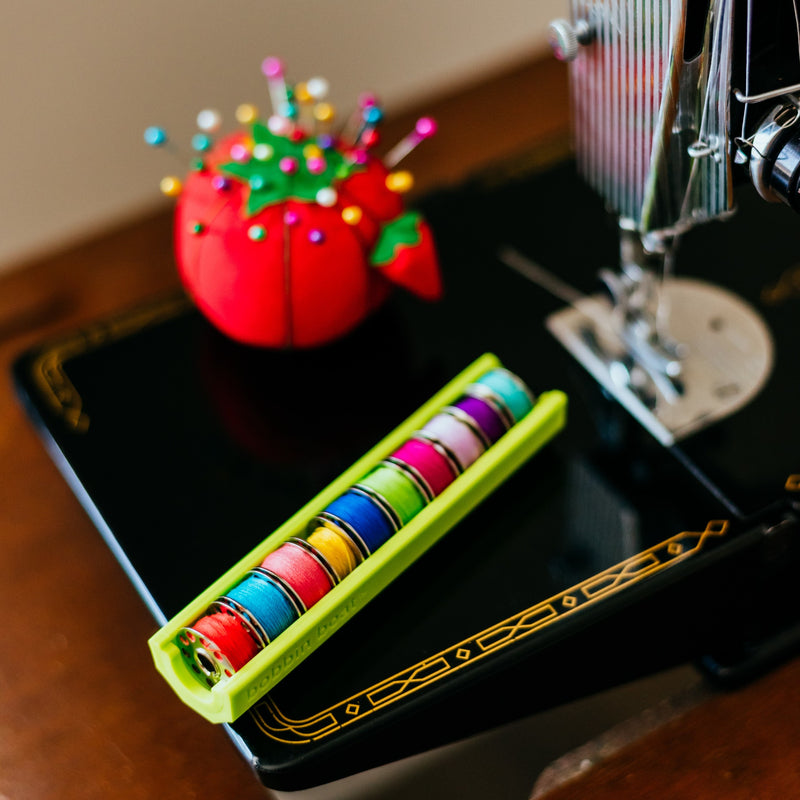 Load image into Gallery viewer, 888-43|Dritz Bobbin Boat, Green