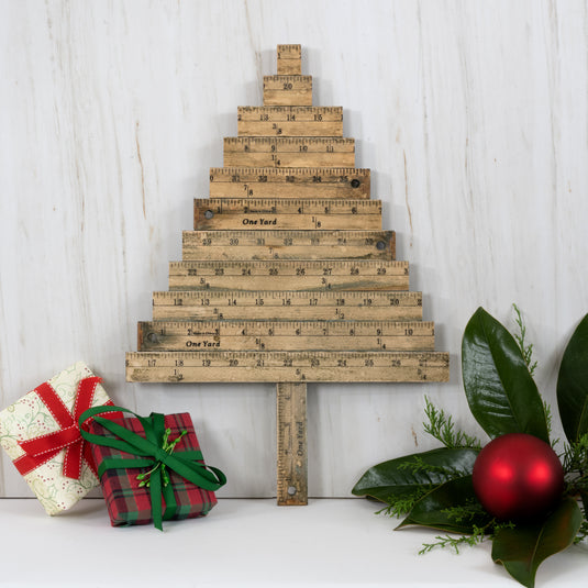 744|Dritz Wood Yardstick with Metal Tips