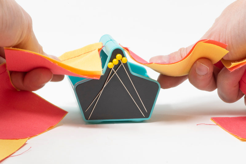 Load image into Gallery viewer, 3456|Dritz Thread Cutter Caddy