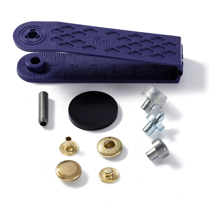 Cargue la imagen en el visor de la galería, 390332|Prym ANORAK 12 mm gold with tools 10pc