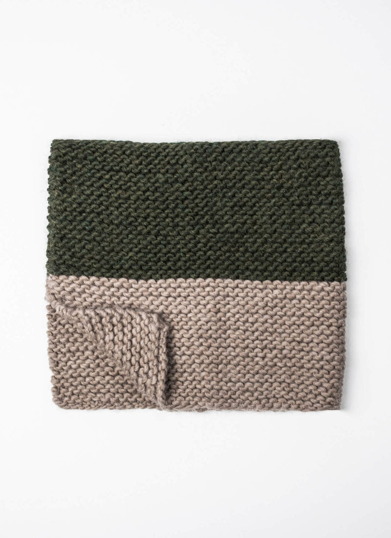 Load image into Gallery viewer, BSF-202350|Blue Sky Fibers Bay City Cowl Pattern, Free PDF Pattern