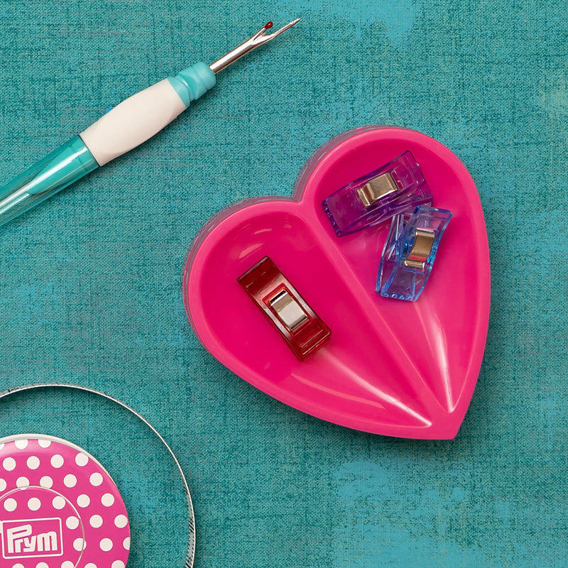 Load image into Gallery viewer, 60110|Prym Magnetic Heart Pin Cushion