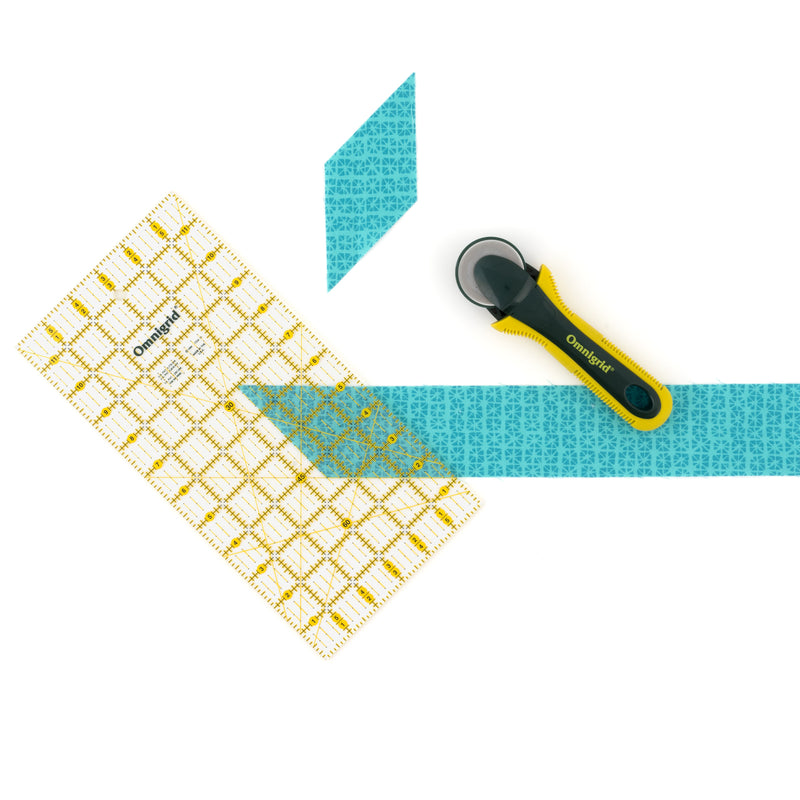 Chargez l'image dans la visionneuse de la galerie, R12|Omnigrid Rectangle Ruler, 6" x 12"
