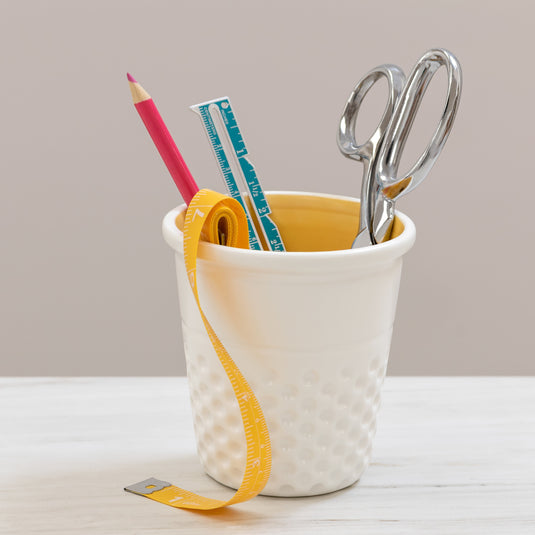 DR003|Dritz Novelty Ceramic Thimble Container, Yellow